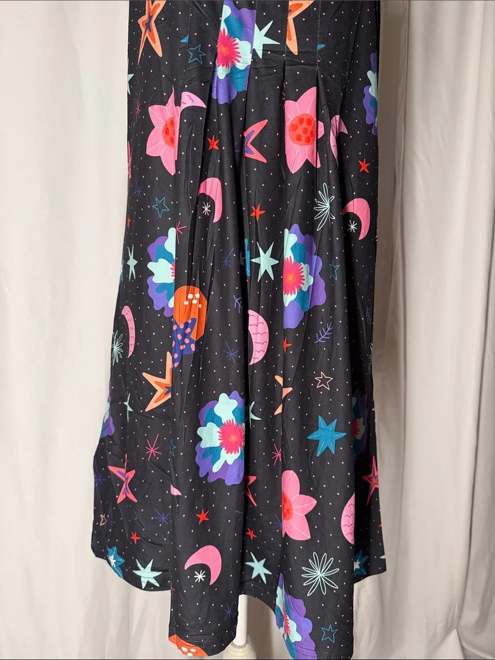 Women's Black Floral & Star Print Chemise Slip